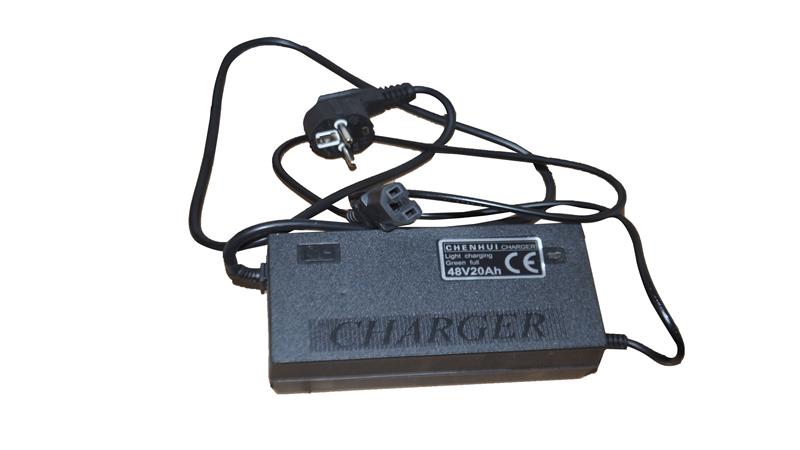 ŞARJ CİHAZI (48V) (AIRFORCE4000-S)